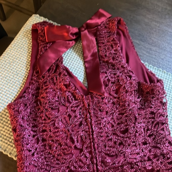 B. Darlin Sequin and Lace Dress - Picture 6 of 11